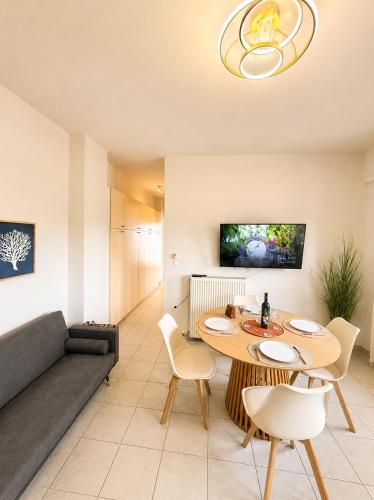 Vstay Residence 3 - near Airport & Beach