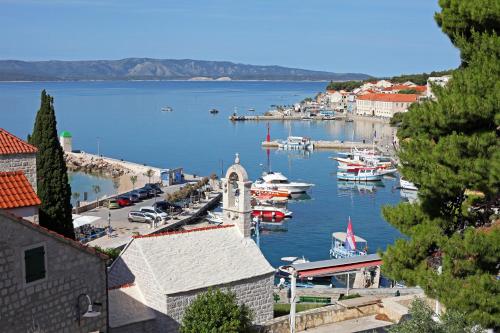 PORTO VISTA Holiday Home with heated pool - Bol Center