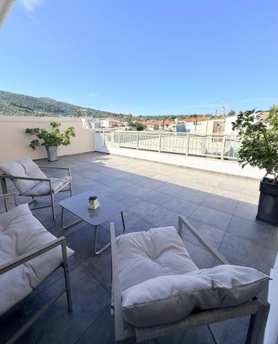 Kyra's Roof Terrace Flat