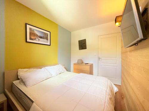Duplex rénové - 3 CHAMBRES 8 PERS dernier étage