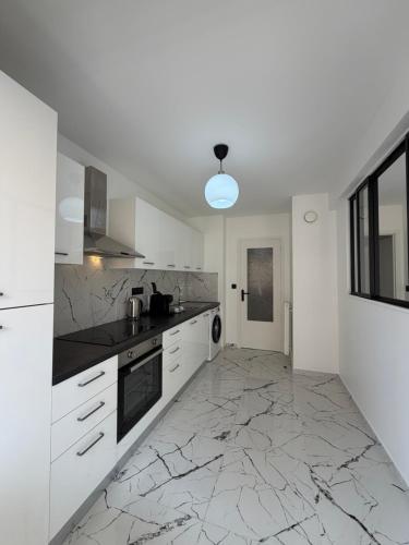 Appartement Familial T3 Terrasse, Clim & Parking Gratuit photo 13