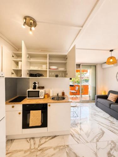 Convenient studio in Antibes