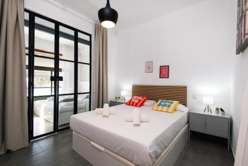 SOLYMAR SQUARE 3 Beach Apartment, next to the Marina