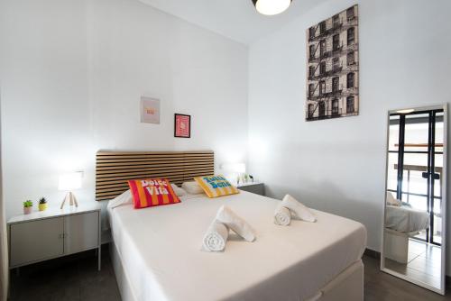 SOLYMAR SQUARE 3 Beach Apartment, next to the Marina