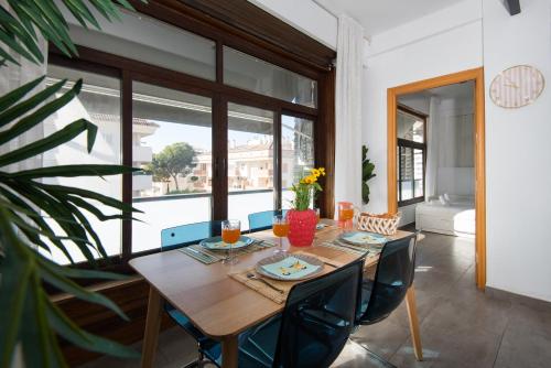 SOLYMAR SQUARE 3 Beach Apartment, next to the Marina