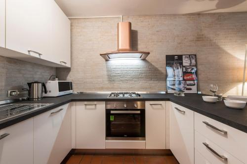 Apartments Florence- Oche 1 bdr with Duomo view