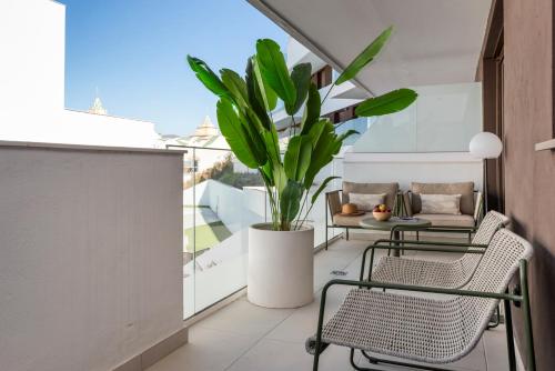 Luxury 2BR Atica Homes
