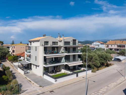 Annas Luxury Apartments Lefkada