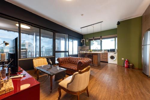 SkyGate Apartments Near Athens Airport By SEM