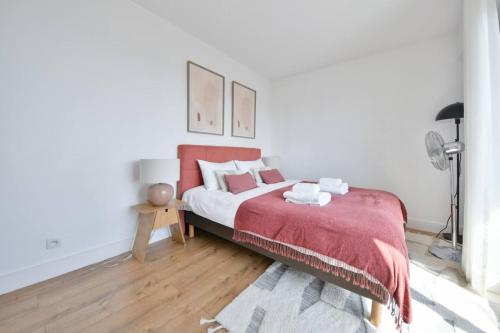 Eiffel Tower Magical View Fabulous 1 BR