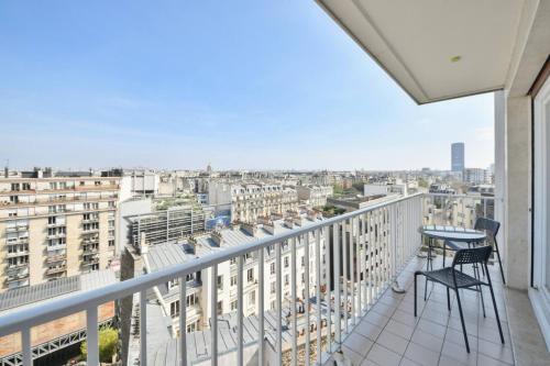 Eiffel Tower Magical View Fabulous 1 BR