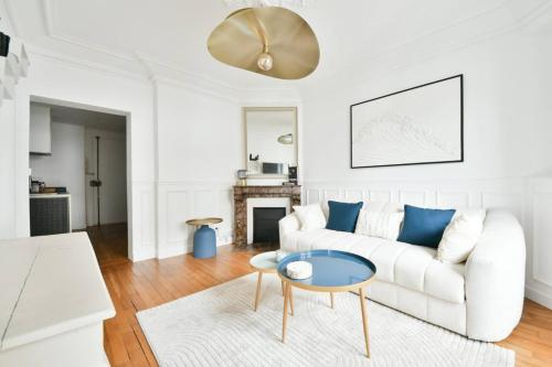 Chic One Bedroom Apartment near République Bastille & Père Lachaise