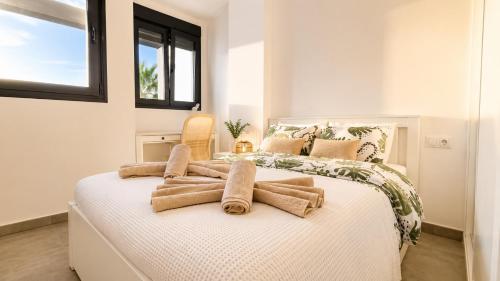 Cozy Zen ideal for couples by Edeal Homes