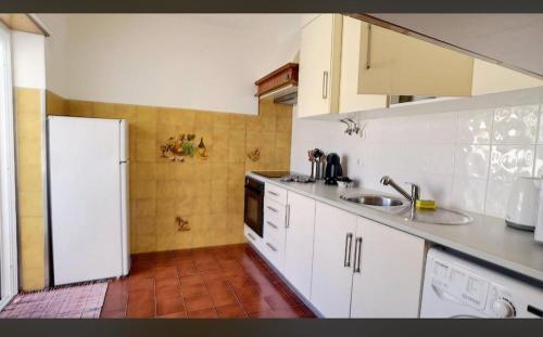 Casa do Elevador - 100 m from the beach