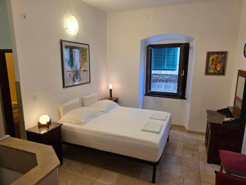 Diocletian`s Palace room D16