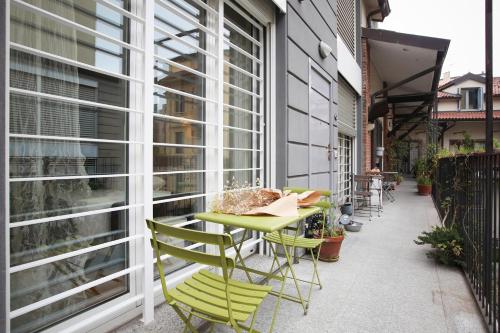 Isola Design Townhouse on 3 levels, terrace, garage