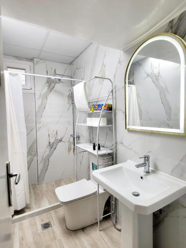 Furnished Apartment in Athens