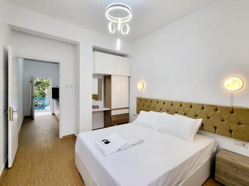 Furnished Apartment in Athens