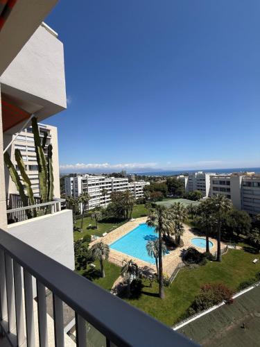 Panoramic sea view Swimming pool photo 5