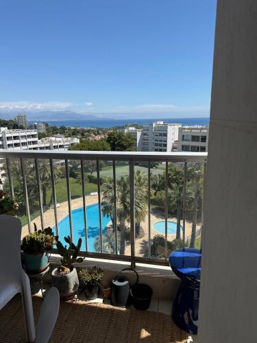 Panoramic sea view Swimming pool photo 10