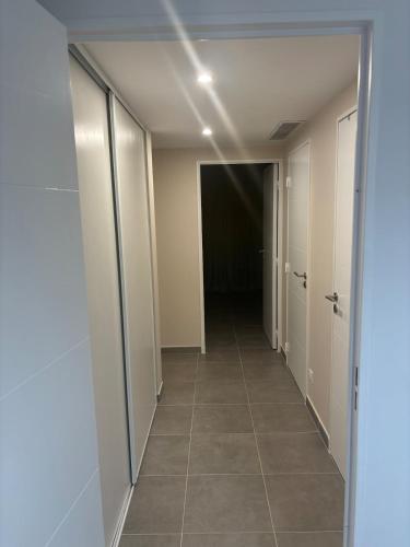 Apartment with sea view and pool photo 18