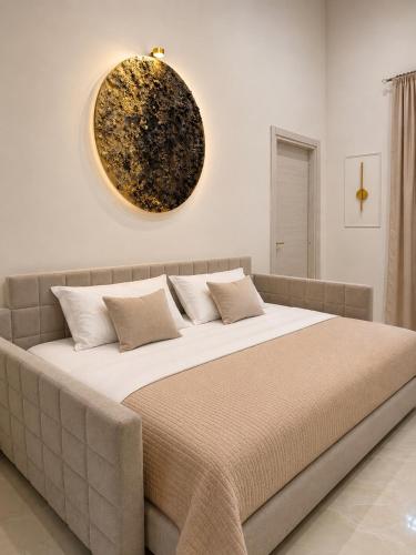 Room17maradona center