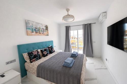 Sunset Apartment 4