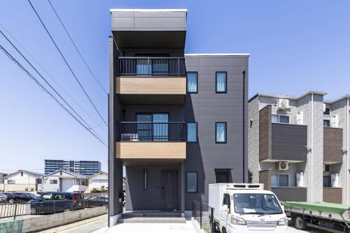 -Castle 幸- Hakata Private House Rental, Free Parking, Max 9