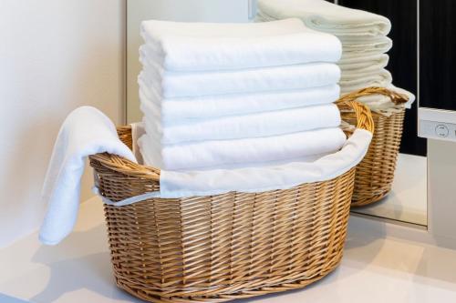 -Castle 幸- Hakata Private House Rental, Free Parking, Max 9