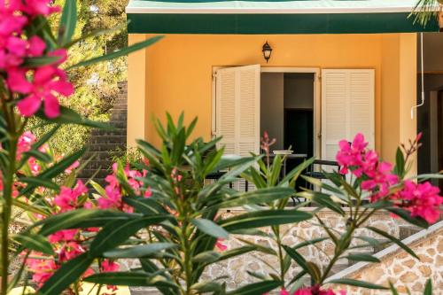 Gallery image of Apartments Mare More in Brodarica