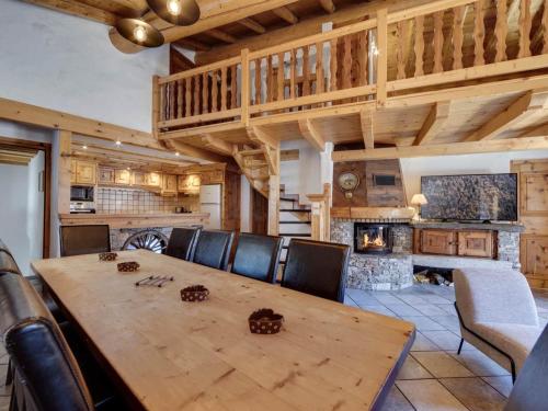 Chalet spacieux au Vieux Village - 10 pers.