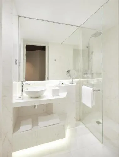 Hyatt Centric Gran Via Madrid photo 30