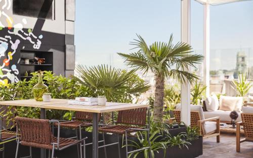 Thompson Madrid, by Hyatt photo 145