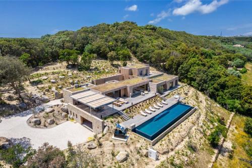 Exceptional Villa in SantAmanza Sea View