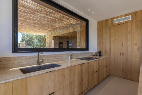 Exceptional Villa in SantAmanza Sea View