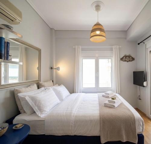 Cozy Loft with private terrace in the heart of Koukaki, Athens