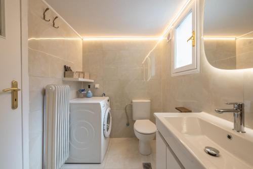 Athens Antique Suite with Acropolis View