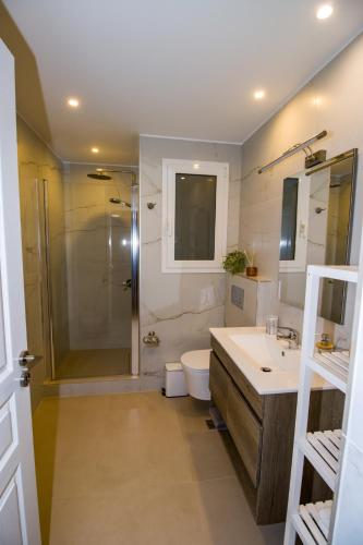 Brand New Apt- Panormou Metro 3'-Direct Airport & Pireaus