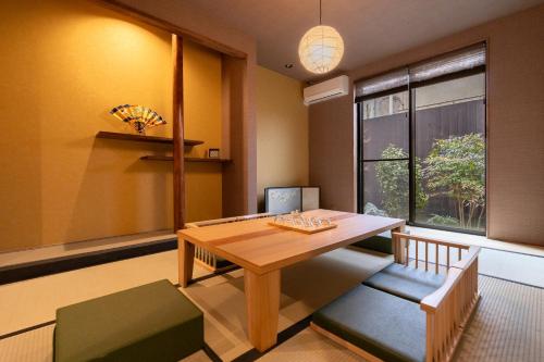 鶴Inn 贅沢な和モダン一軒家 天下茶屋駅徒歩8分 難波 心斎橋 関西空港へ直通 松茂居