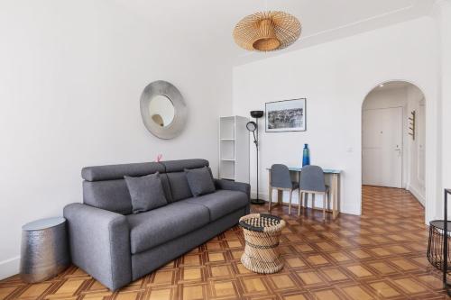 Charming studio with balcony & Sea view