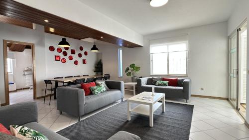 Branca - Private Pool - 12 Pax - Albufeira