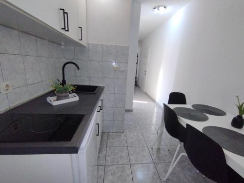 Apartments with parking space Orebic, Peljesac - 643