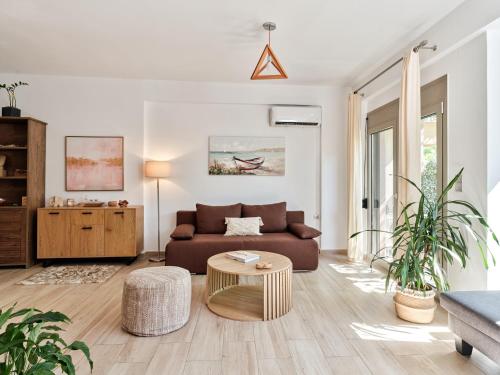 ModernPastel Apartment - Private Parking,Near the Old Port