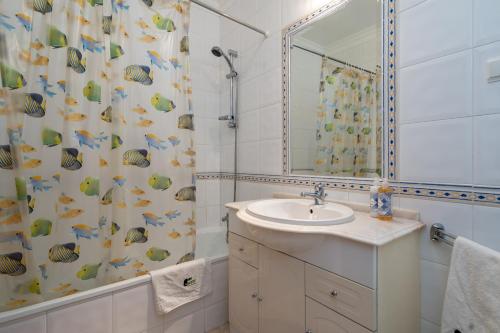BmyGuest Vilamoura Terrace & Pool Apartment