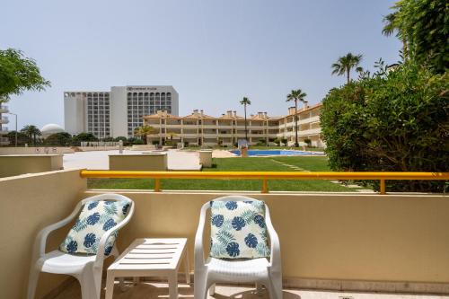 BmyGuest Vilamoura Terrace & Pool Apartment