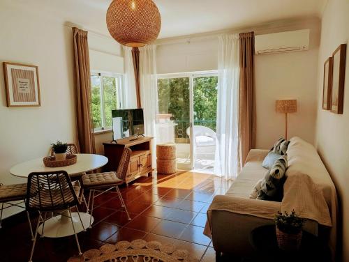 Sunny & bright apartment 1br in Lagos