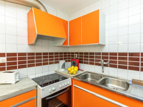 Apartment Felix by Interhome