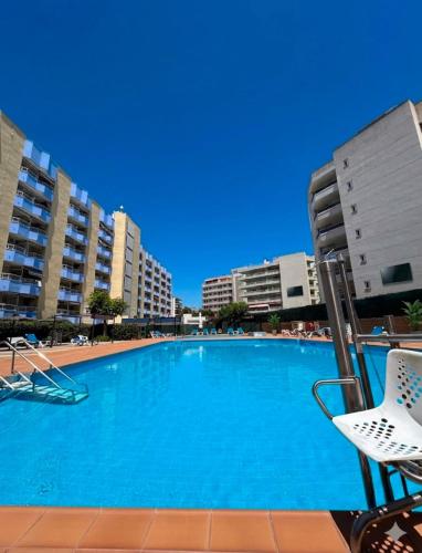Apartamento con piscina en Salou centro