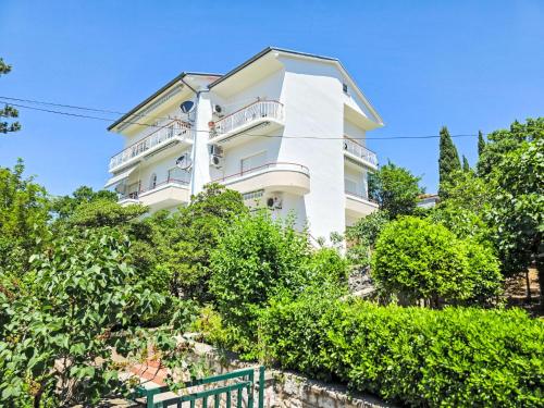 Apartment Wohnung für 4 Personen- 100m vom Strand entfernt by Interhome