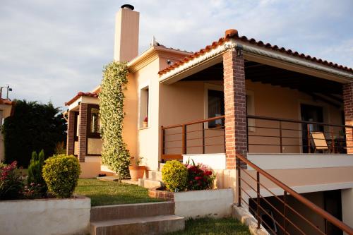 Hilltop House Dikella